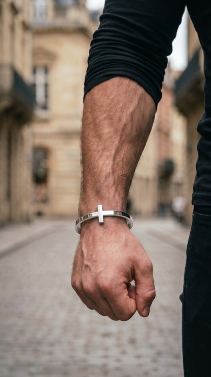 THE COVENANT CUFF
